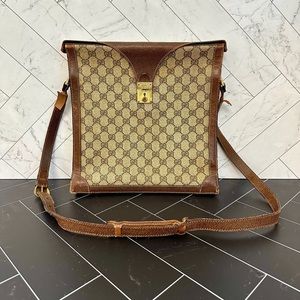 Vintage Gucci GG Canvas Crossbody